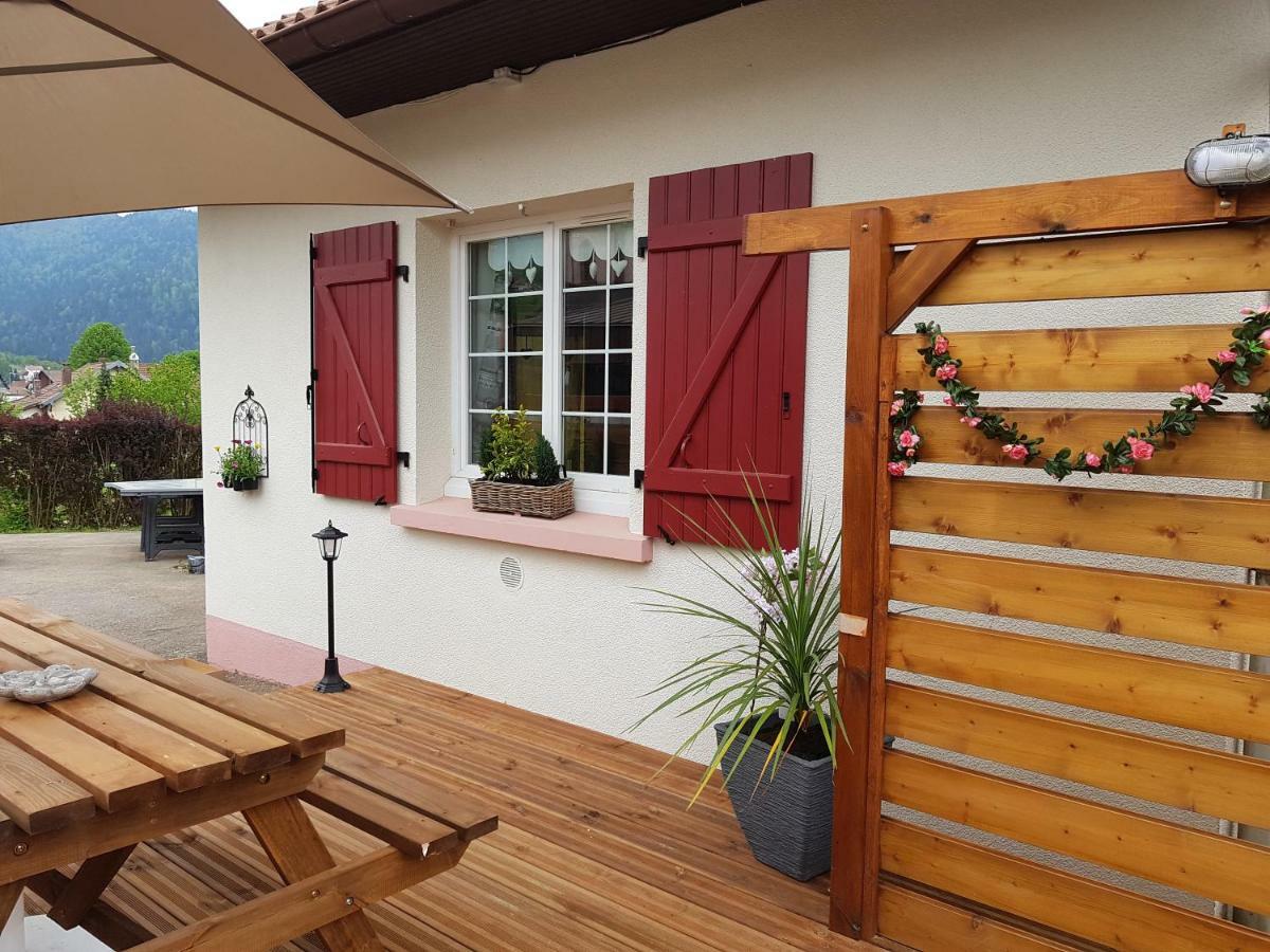 La Petite Chaumiere Villa Saint-Maurice-sur-Moselle Buitenkant foto